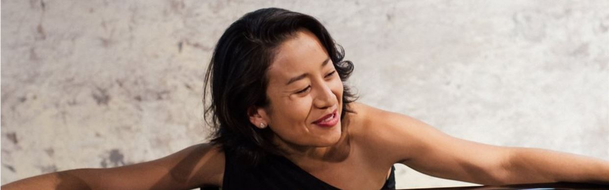 In Friendship and Memory | Aura Go